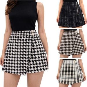 Absolutely Adorable Skorts Skirt Shorts Size XS